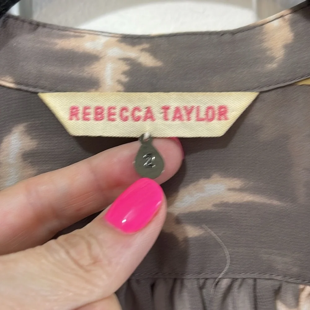 Rebecca Taylor Free Bird Dove printed blouse with snap buttons on v neck